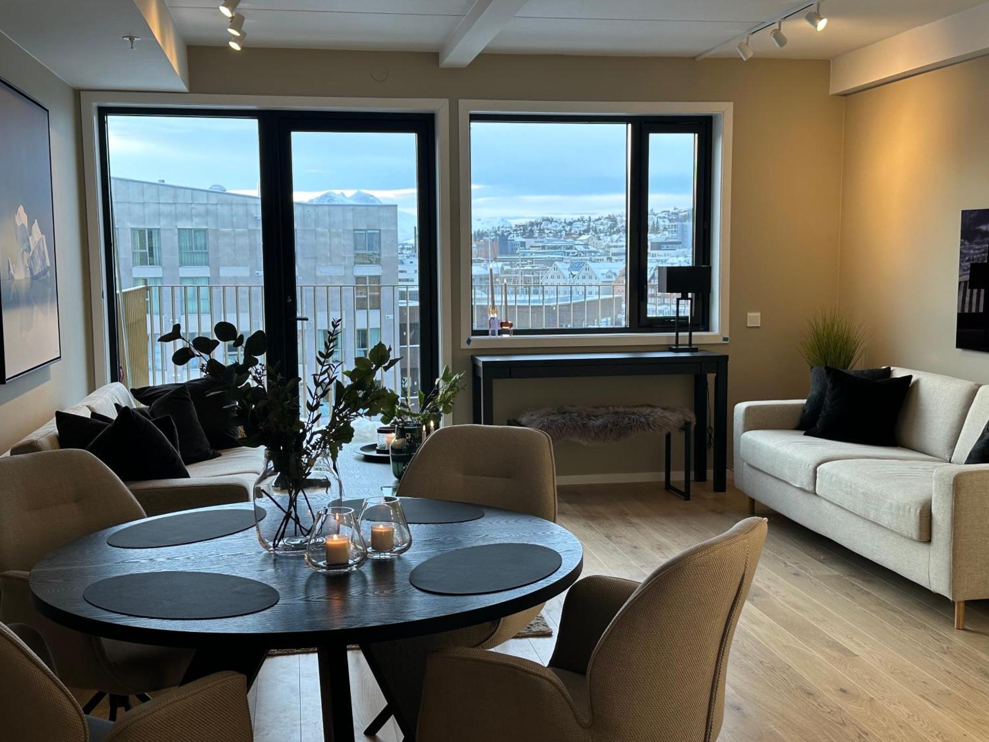 Thenorthernexplorer Penthouse ทรอมโซ ภายนอก รูปภาพ